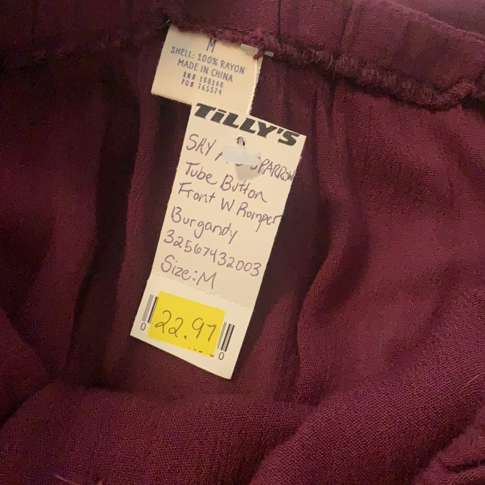 Maroon romper - Picture 3 of 3